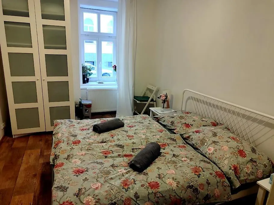 Nice One Bedroom Apartment In Zizkov Prague